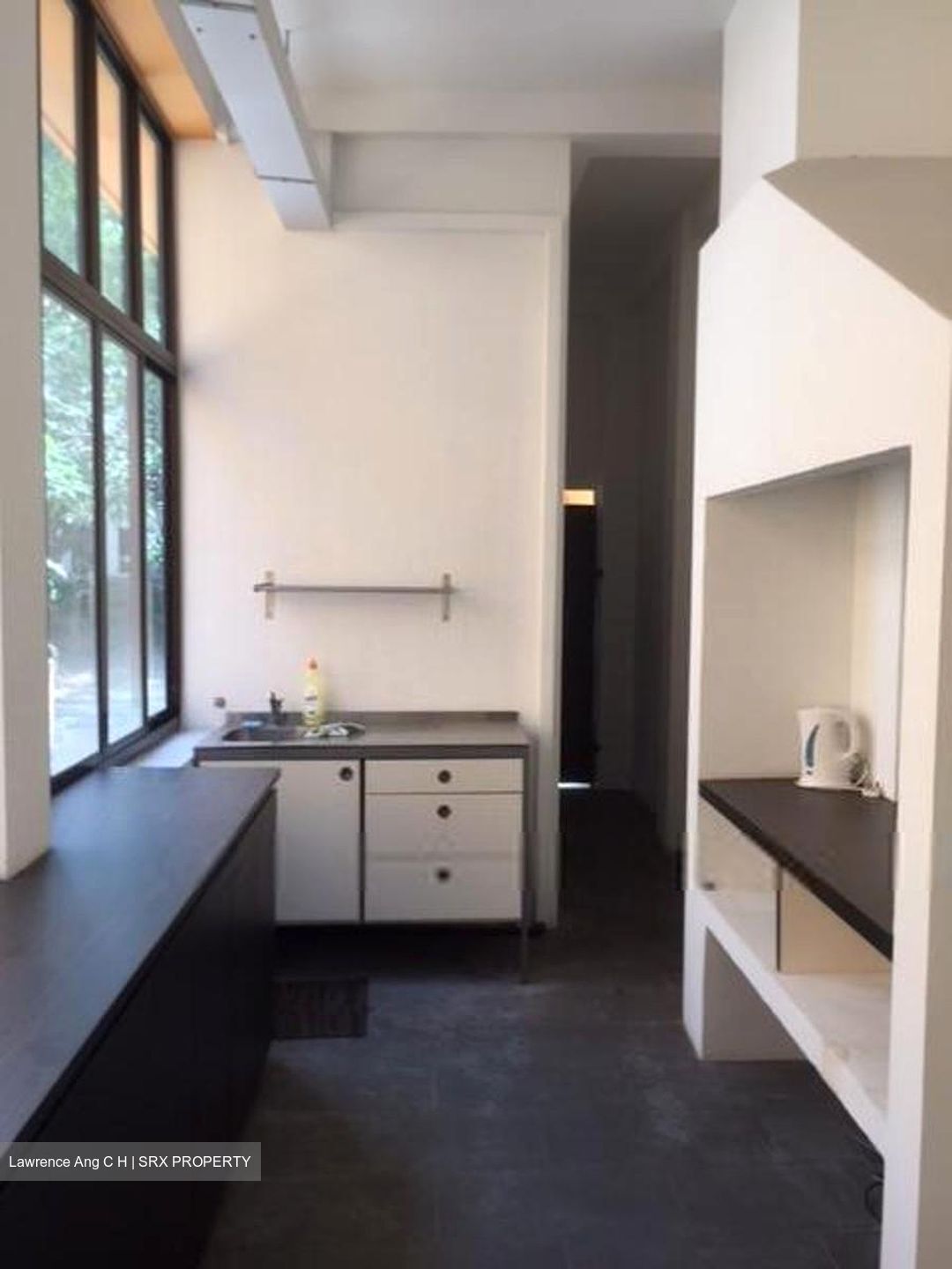 Teo Hong Road (D2), Office #455378001